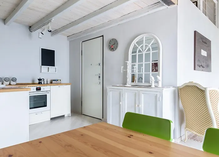 דירה Charme And View - Bymyhomeincomo מולטראזיו